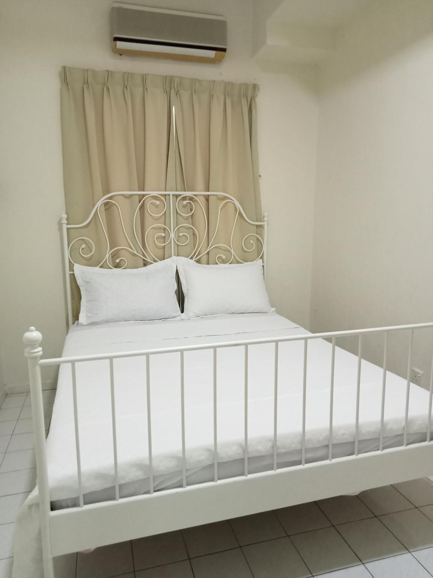 Lestari Seaview Apartment Port Dickson
