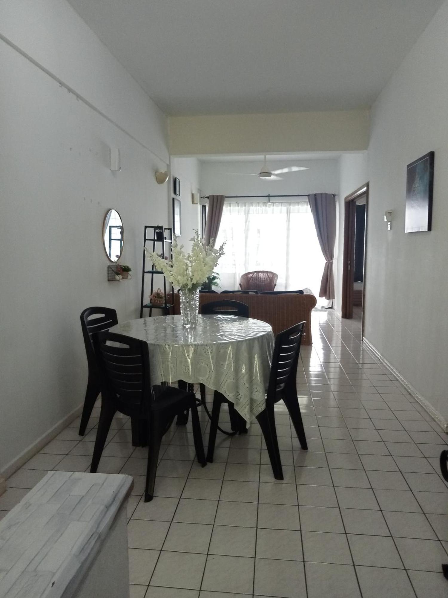 Lestari Seaview Apartment Port Dickson